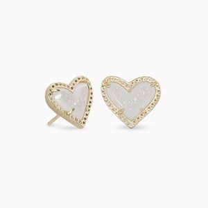 NWT Kendra Scott Ari Heart Gold Stud Earrings In Iridescent Drusy